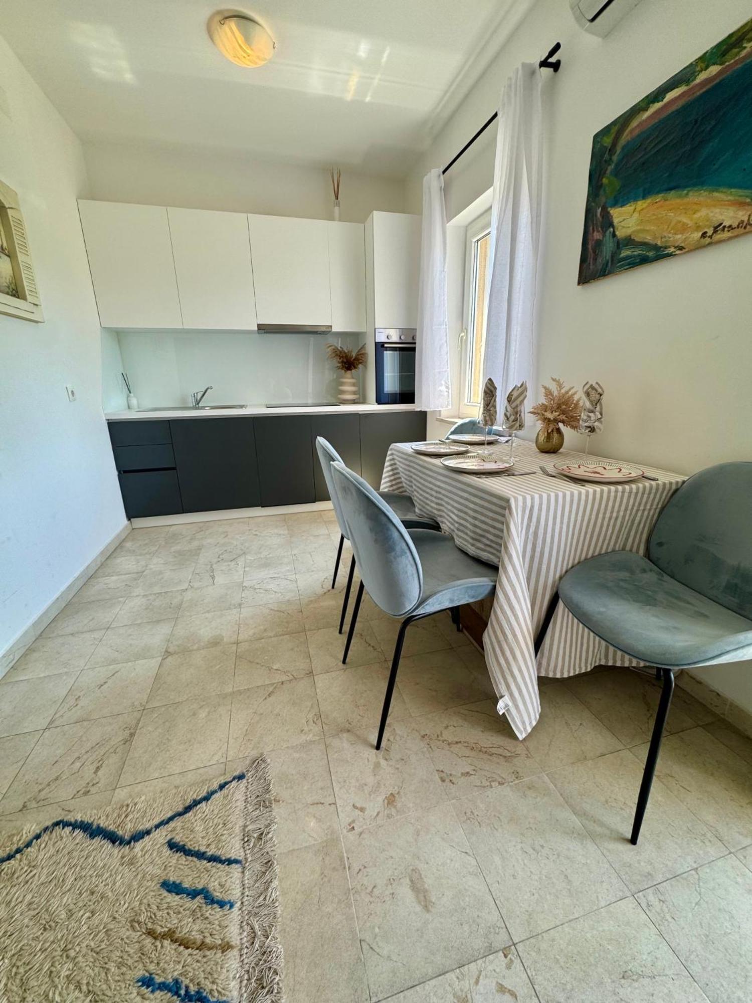 Apartments Toma Novalja Kültér fotó