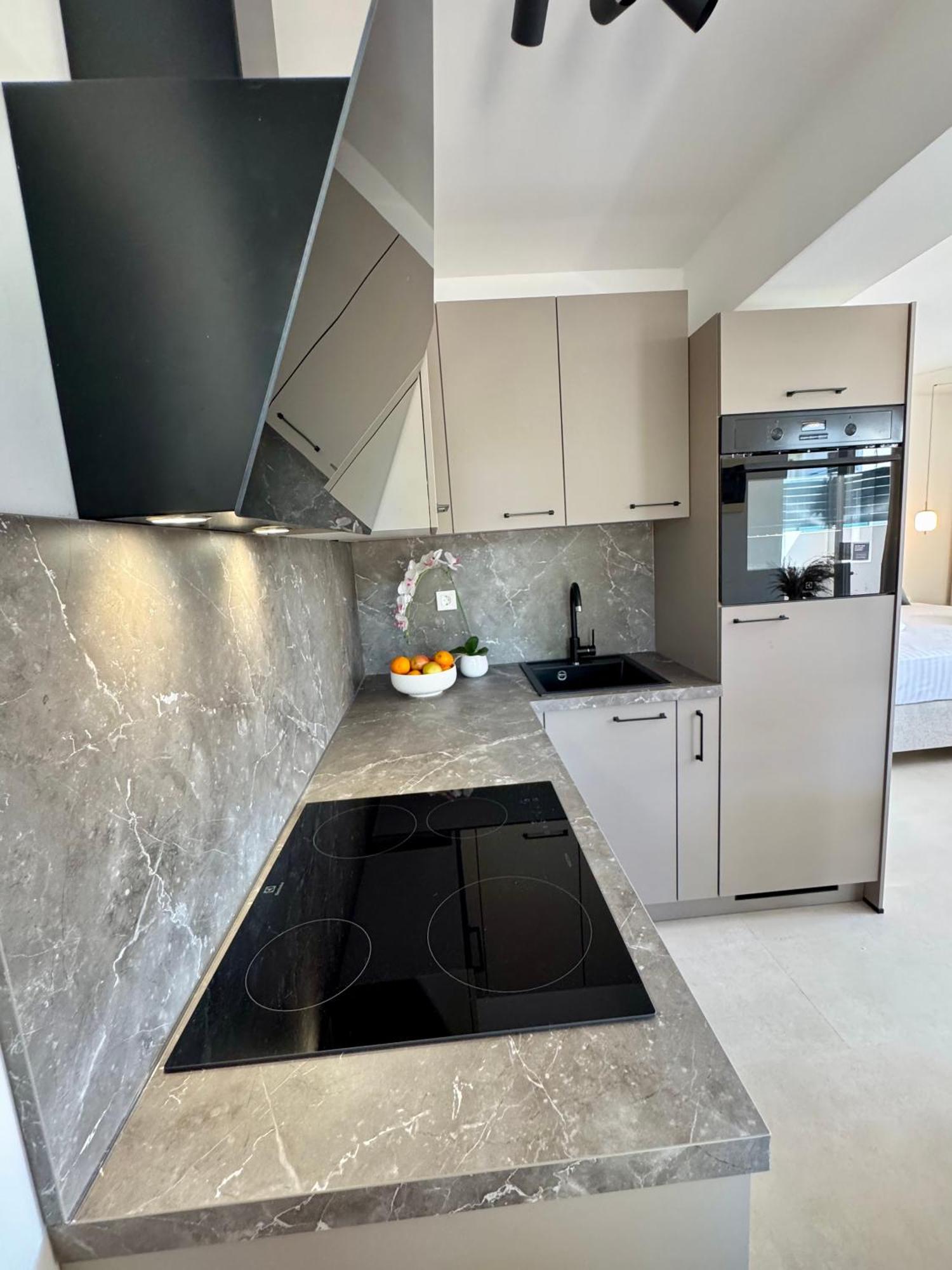Apartments Toma Novalja Kültér fotó